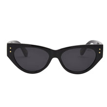 Load image into Gallery viewer, ISEA Sunglasses - Carly Black