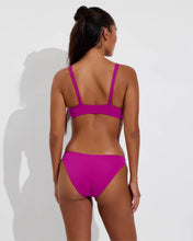 Load image into Gallery viewer, SUNDAY TOP D+ - ALOHA