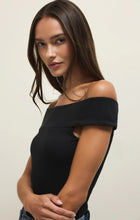 Load image into Gallery viewer, SECOND SKIN OFF THE SHOULDER TOP BLK
